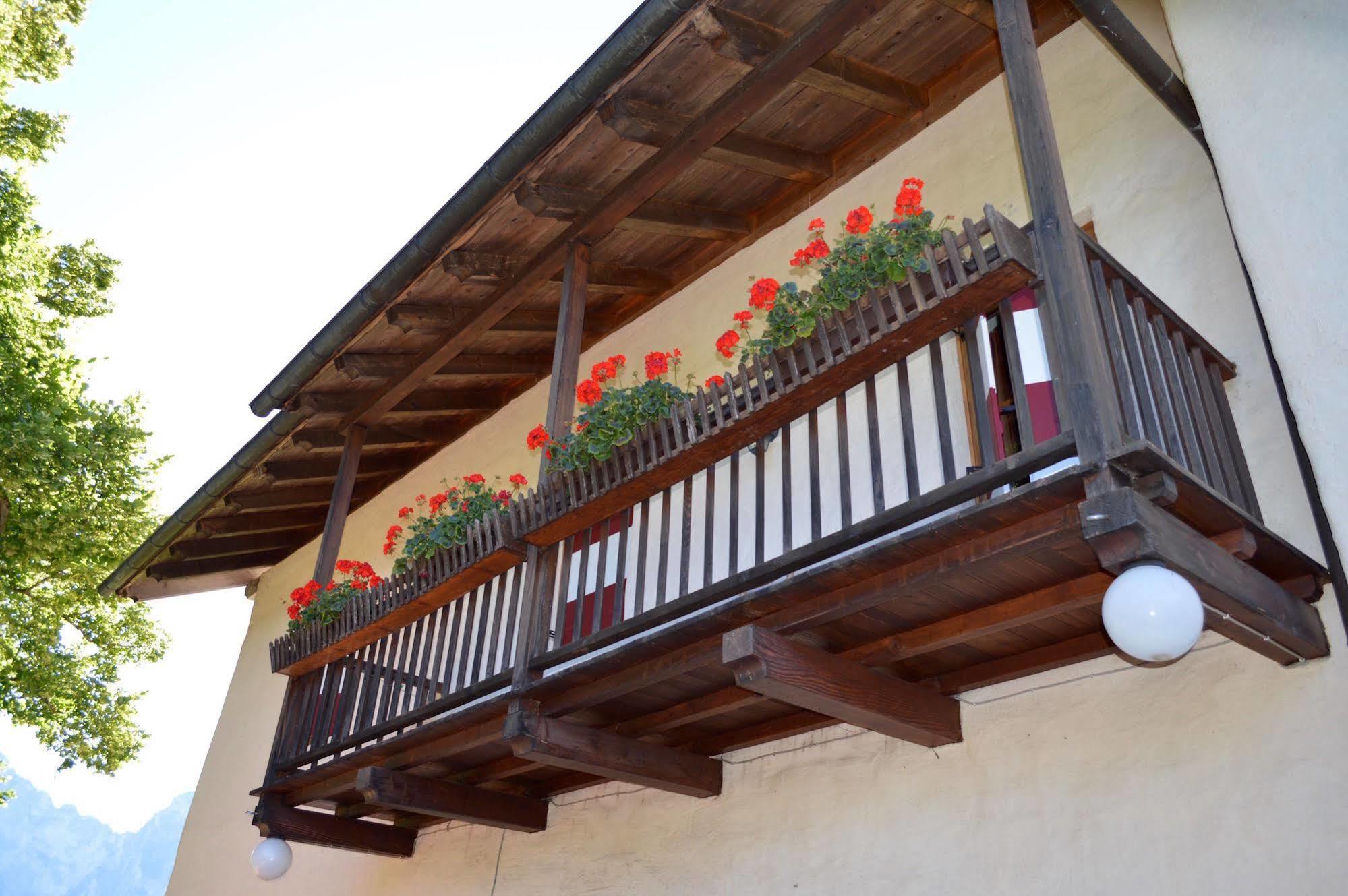 Hotel Zur Kirche Magre all' Adige Εξωτερικό φωτογραφία
