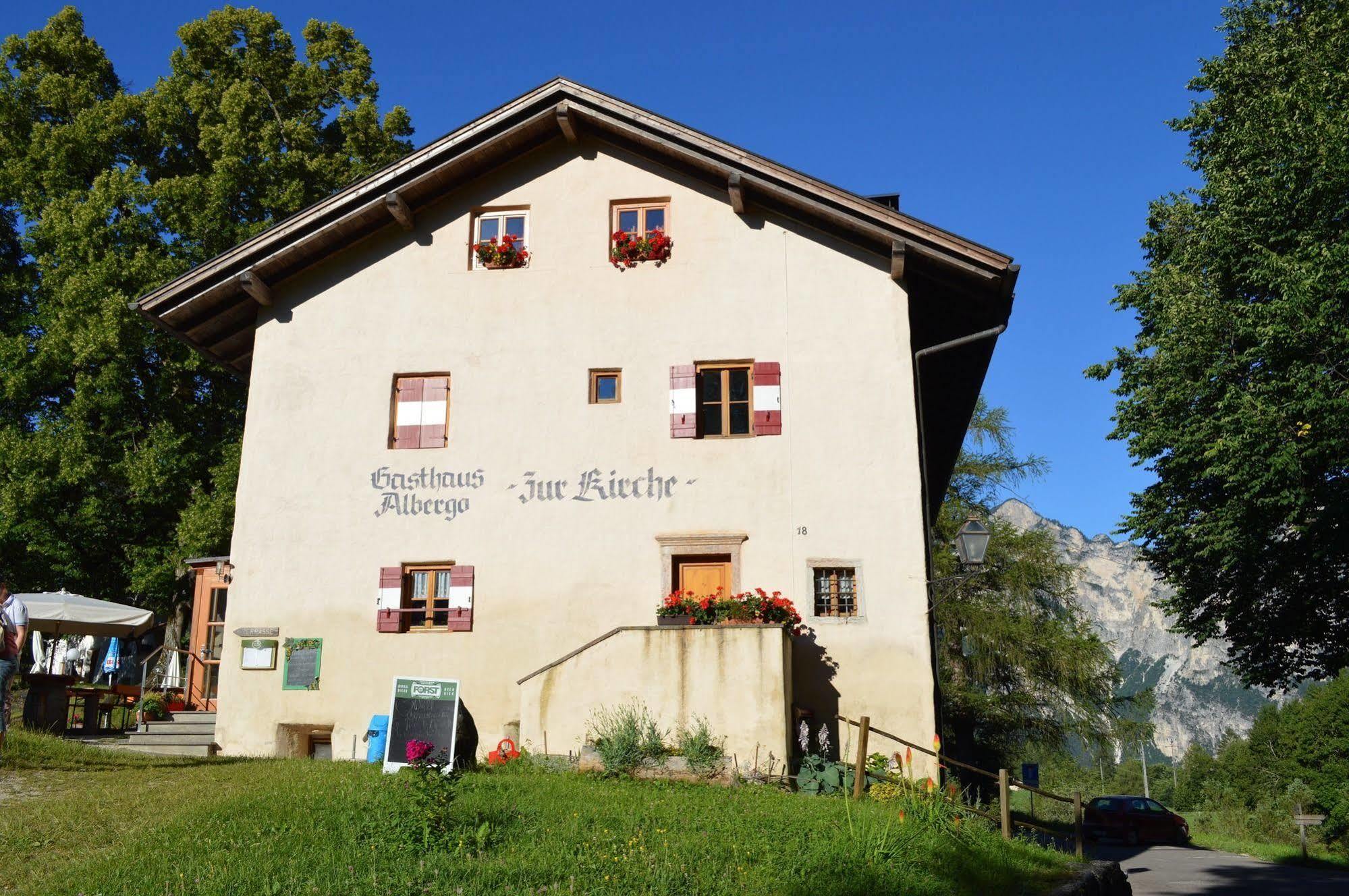 Hotel Zur Kirche Magre all' Adige Εξωτερικό φωτογραφία