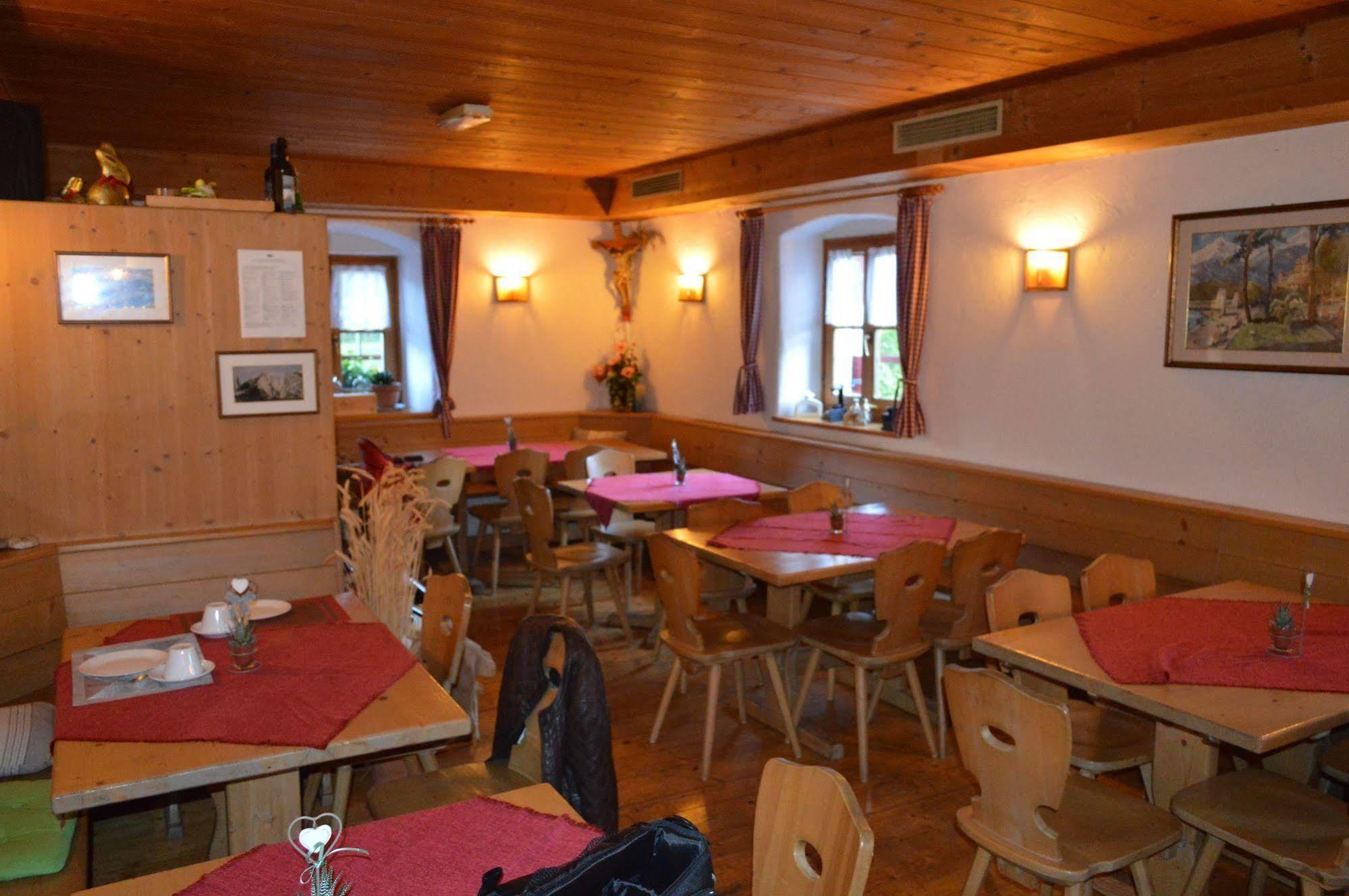 Hotel Zur Kirche Magre all' Adige Εξωτερικό φωτογραφία