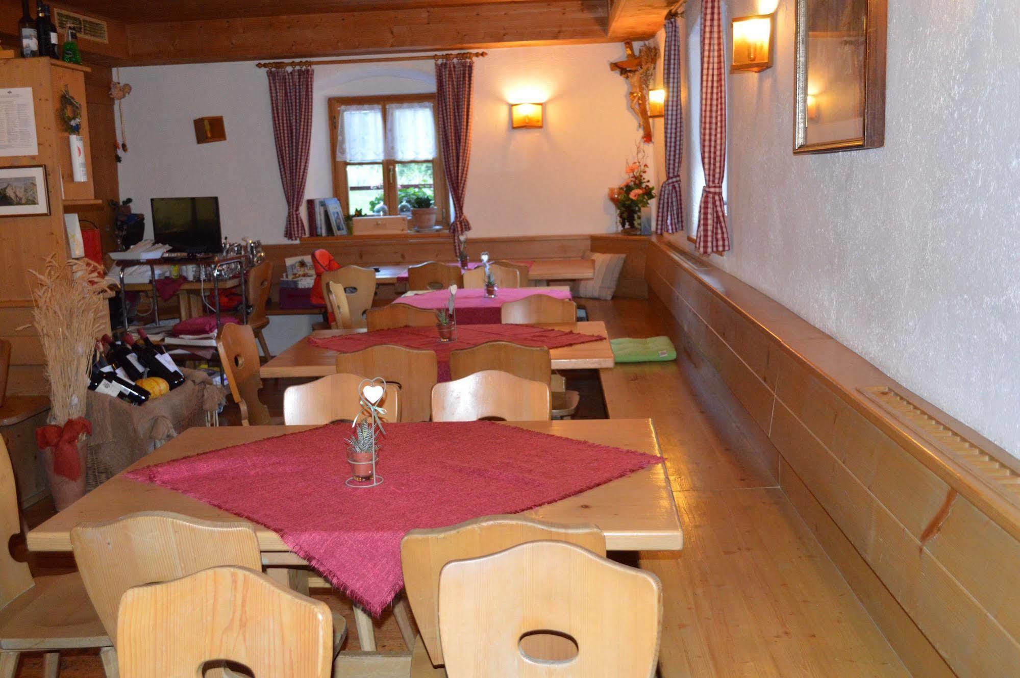 Hotel Zur Kirche Magre all' Adige Εξωτερικό φωτογραφία